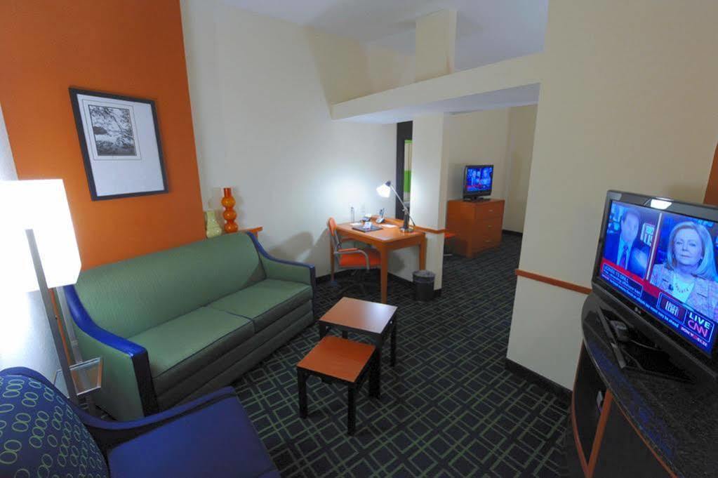 Fairfield Inn & Suites By Marriott Hobbs Exterior photo