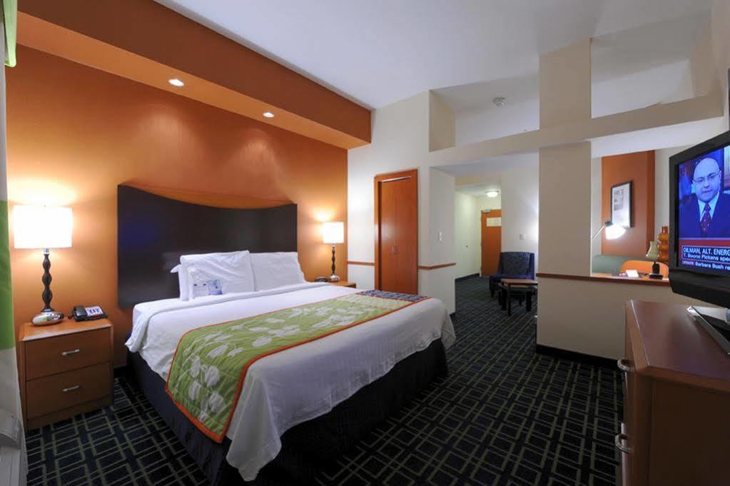 Fairfield Inn & Suites By Marriott Hobbs Exterior photo